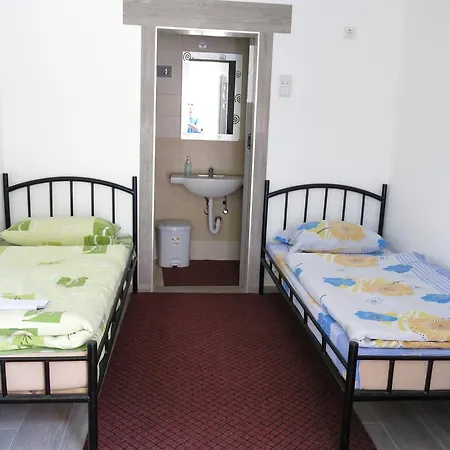 Zeleni Most Auberge de jeunesse *